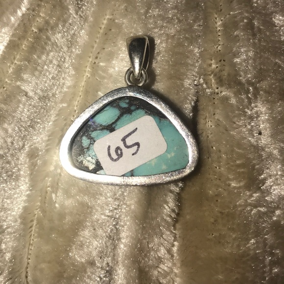 Small Turquoise Pendant - Picture 3 of 4